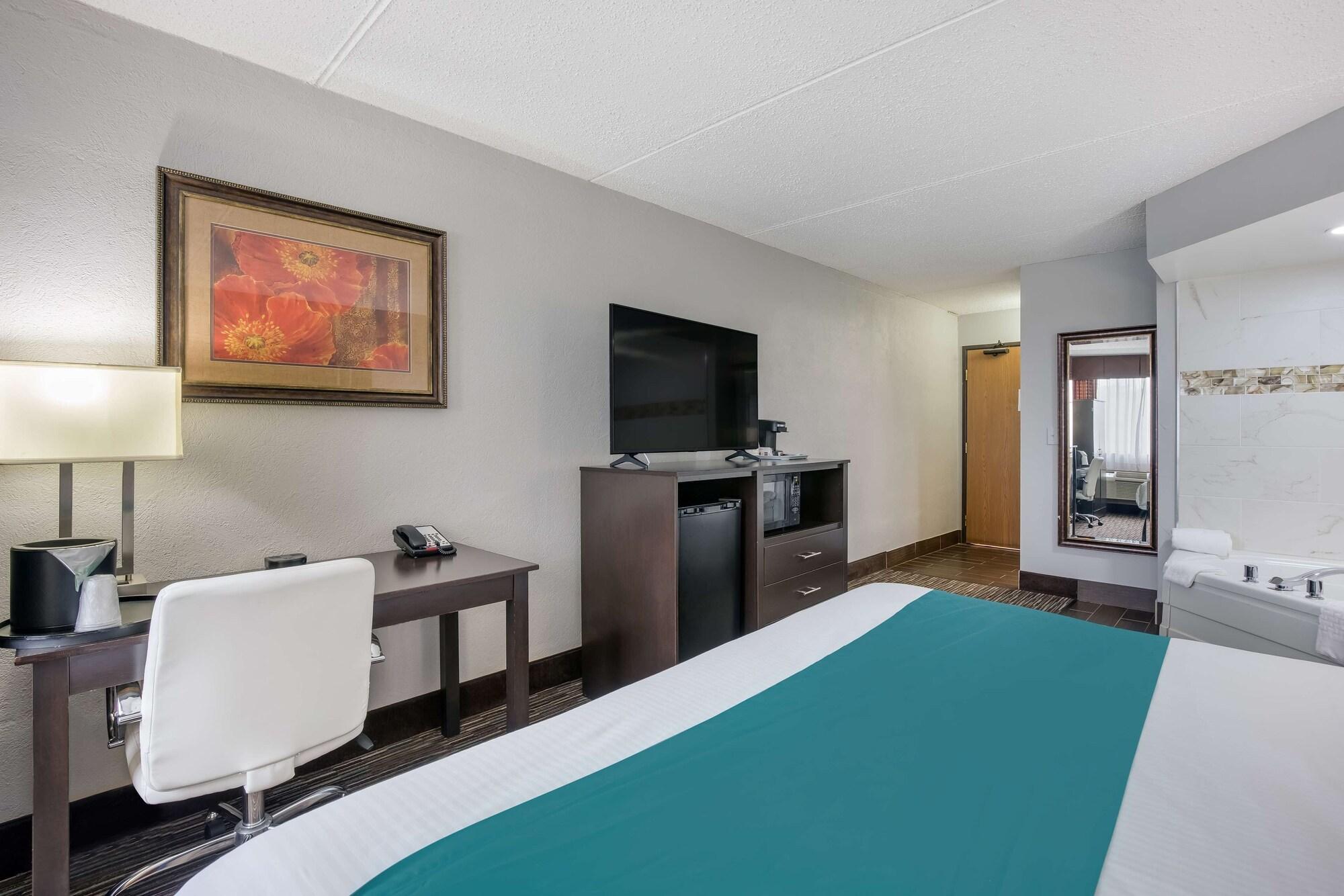 Best Western Waukesha Grand Pewaukee Zewnętrze zdjęcie